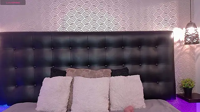 NaiaraMasson  online show from 03/14/26, 12:10