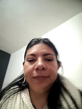 kinky momm online show from 09/15/25, 01:11