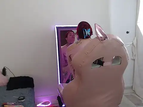 Maddy Vicius19 online show from 09/21/25, 08:21