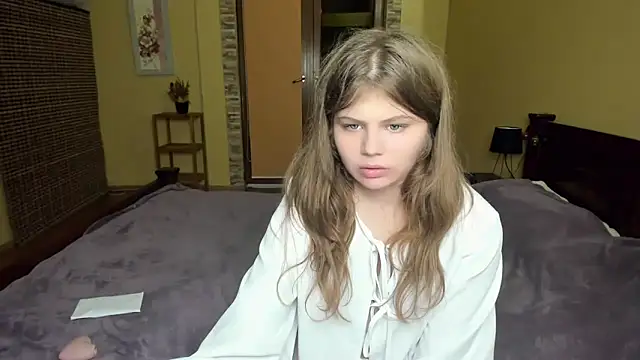 Snapshot of Lilly_Jess chatting on 09/11/25, 05:24 Lilly Jess online show from 09/11/25, 05:24