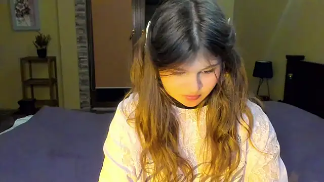 Lilly Jess online show from 10/28/25, 06:32