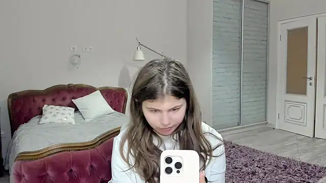 Lilly Jess online show from 11/27/25, 07:38