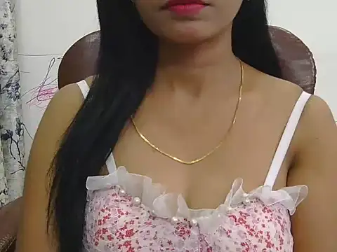 MISS SOMIYA online show from 11/16/25, 02:11