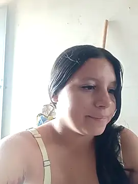 Shell Latina online show from 09/25/25, 01:59