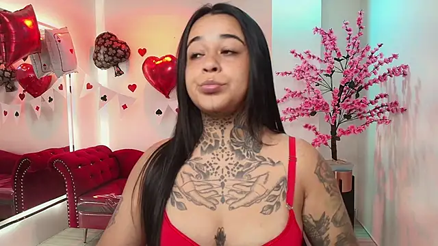 Black roseee online show from 02/15/26, 03:36