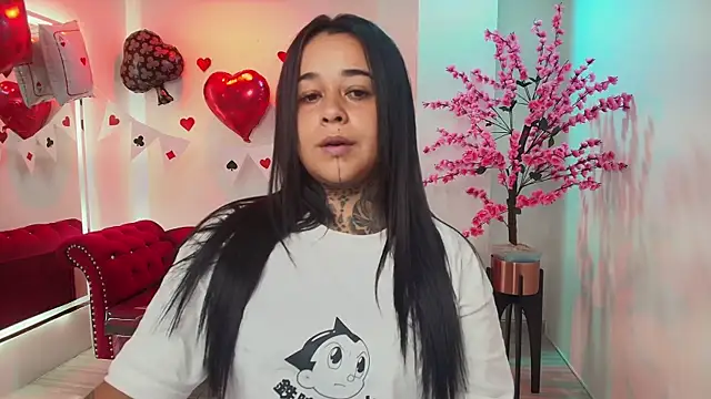 Black roseee online show from 02/17/26, 03:36