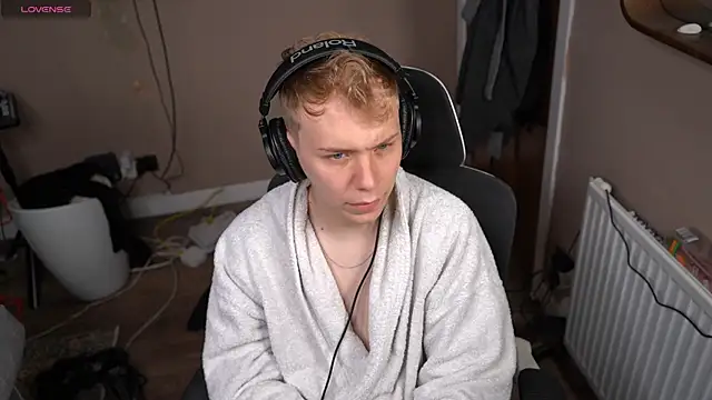 scottishtwink01 online show from 07/14/26, 01:08