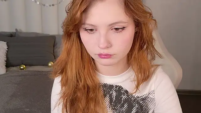 AlisHanson online show from 12/15/25, 08:07