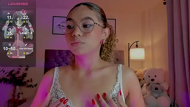 OxanaFedorova1- online show from 04/07/26, 05:13