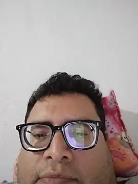 Santiagoqro85 online show from 03/12/26, 03:45