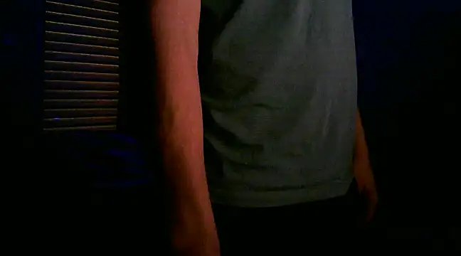 Snapshot of hlias420 chatting on 01/26/25, 02:52 hlias420 online show from 01/26/25, 02:52