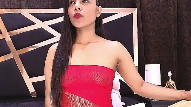 luna brown7 online show from 02/07/26, 07:34