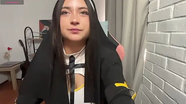 valentinauwu online show from 04/03/26, 09:24