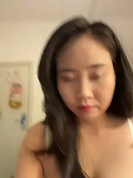 wly2028 online show from 07/14/26, 12:00