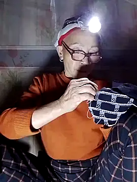 -Xuka-200 online show from 11/12/25, 12:16