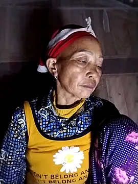 -Xuka-200 online show from 12/18/25, 01:39