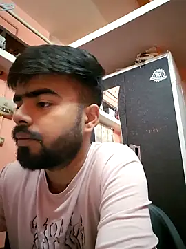 soniriyaa010101 online show from 03/23/26, 06:39