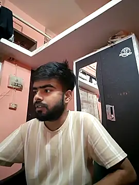 soniriyaa010101 online show from 03/31/26, 10:26