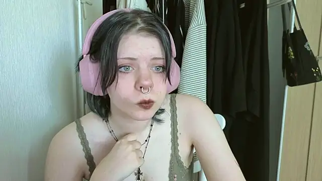 Alice Zev online show from 05/10/26, 01:05