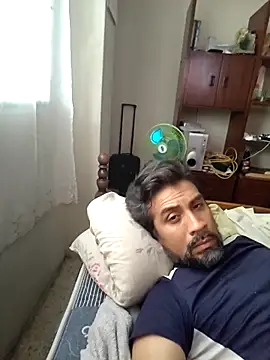 Snapshot of Mac50rus chatting on 11/18/25, 06:56 Mac50rus online show from 11/18/25, 06:56