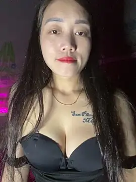 chipp-bong online show from 11/11/25, 01:38