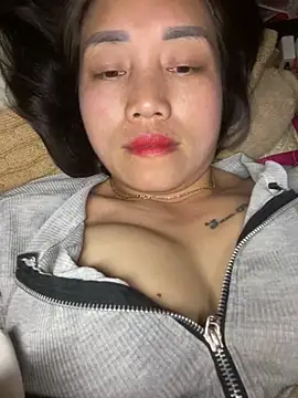 chipp-bong online show from 02/04/26, 03:07