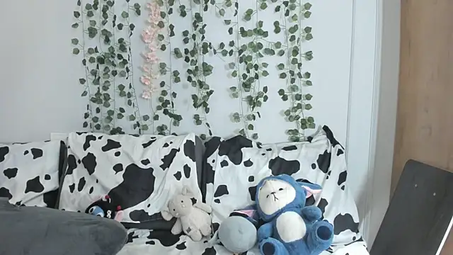 heexhia online show from 10/11/25, 01:38