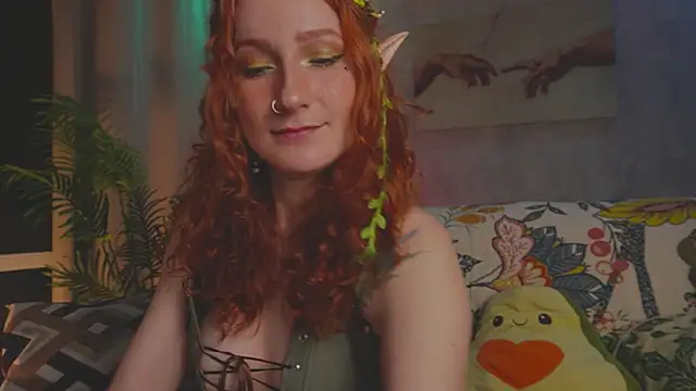 Snapshot of Charming_winky chatting on 10/20/25, 03:45 Charming winky online show from 10/20/25, 03:45