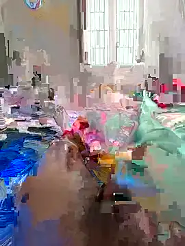 messi lorita online show from 04/05/26, 07:27