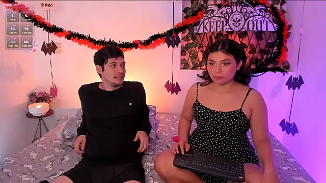 Snapshot of kylietimothee chatting on 10/13/25, 05:13 kylietimothee online show from 10/13/25, 05:13