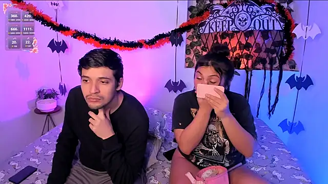 Snapshot of kylietimothee chatting on 10/14/25, 06:47 kylietimothee online show from 10/14/25, 06:47