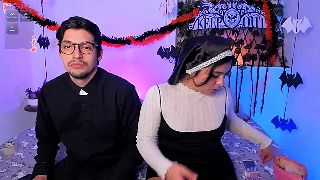 Snapshot of kylietimothee chatting on 10/23/25, 06:06 kylietimothee online show from 10/23/25, 06:06