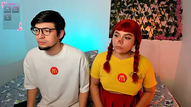 Snapshot of kylietimothee chatting on 11/20/25, 08:30 kylietimothee online show from 11/20/25, 08:30