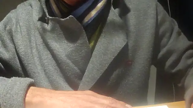 AntonioNice iml online show from 10/24/25, 04:09