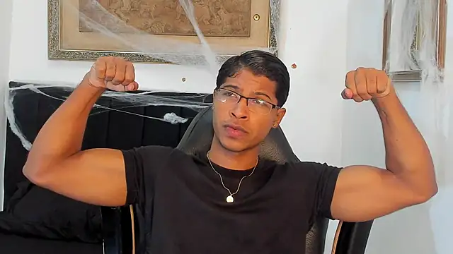 Snapshot of cassian_gold chatting on 10/16/25, 03:07 cassian gold online show from 10/16/25, 03:07