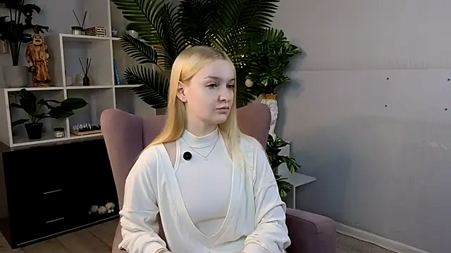 KrishnaSimmons online show from 09/11/25, 09:53