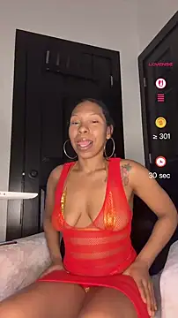 Snapshot of __suki chatting on 10/16/25, 07:15 suki online show from 10/16/25, 07:15