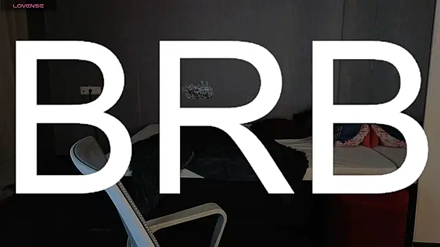 Snapshot of LouieEvans chatting on 10/02/25, 03:30 LouieEvans online show from 10/02/25, 03:30