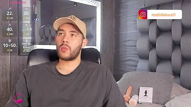 Snapshot of matti_de_lucaa chatting on 11/03/25, 05:36 matti de lucaa online show from 11/03/25, 05:36