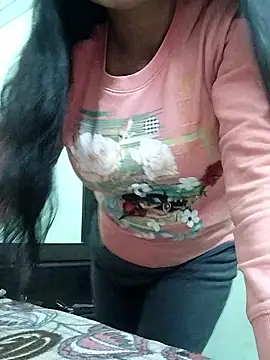 Hot-Pooja25 online show from 01/16/26, 07:18