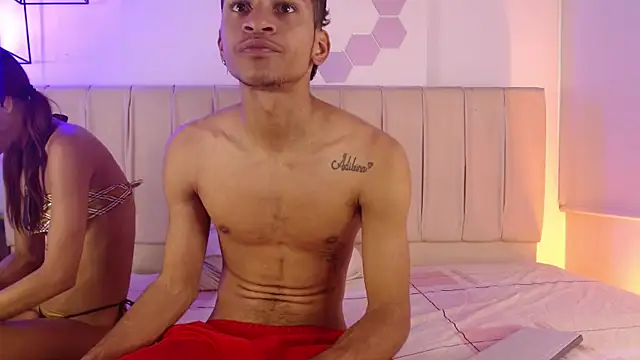 hot people1 online show from 03/27/26, 01:44