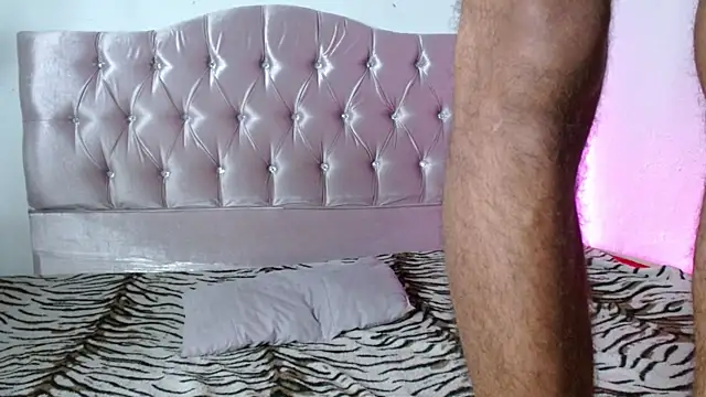 hot people1 online show from 07/13/26, 01:47