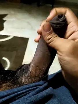 Snapshot of ram5552 chatting on 10/23/25, 05:33 ram5552 online show from 10/23/25, 05:33