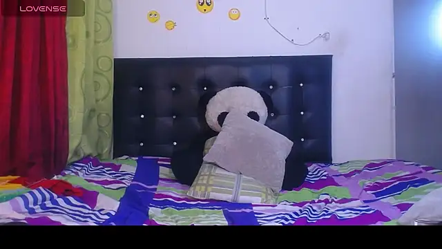 Snapshot of Gracce-Smith chatting on 10/16/25, 02:34 Gracce-Smith online show from 10/16/25, 02:34