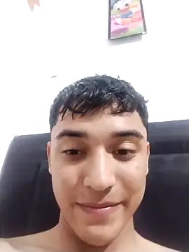 Snapshot of Austin_Cardieff_ chatting on 11/21/25, 07:56 Austin Cardieff online show from 11/21/25, 07:56