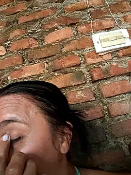 Lucerito-Hot online show from 09/25/25, 12:20