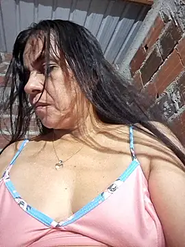 Snapshot of Lucerito-Hot chatting on 01/17/26, 02:38 Lucerito-Hot online show from 01/17/26, 02:38