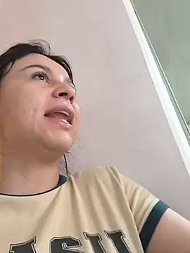 Snapshot of Daniela-rosee chatting on 07/09/26, 04:00 Daniela-rosee online show from 07/09/26, 04:00
