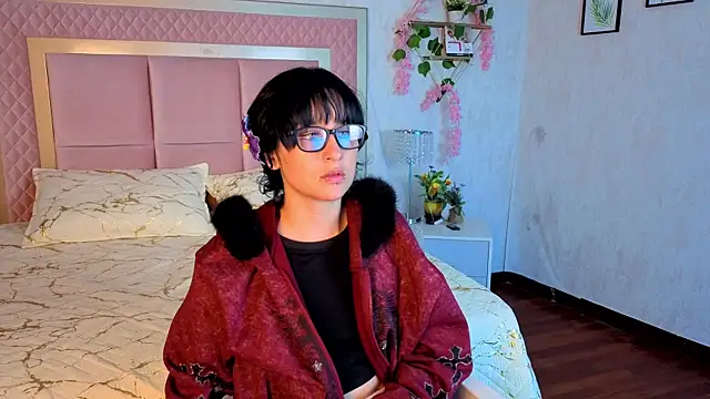 RobinBennett online show from 10/11/25, 04:49