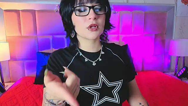 RobinBennett online show from 05/11/26, 01:28
